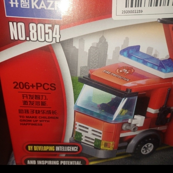 Fire Fighting Building Blocks Set - Picture 5 of 6